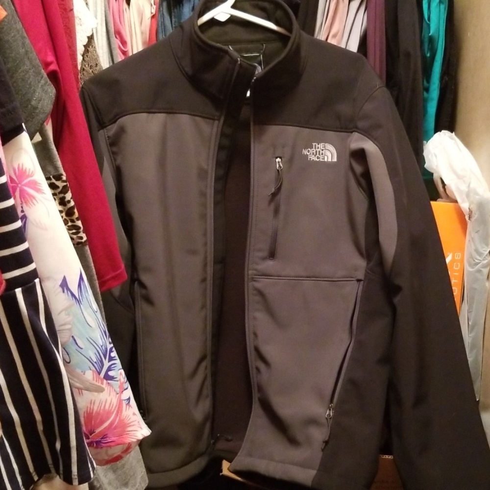 The north face jacket..grey/black